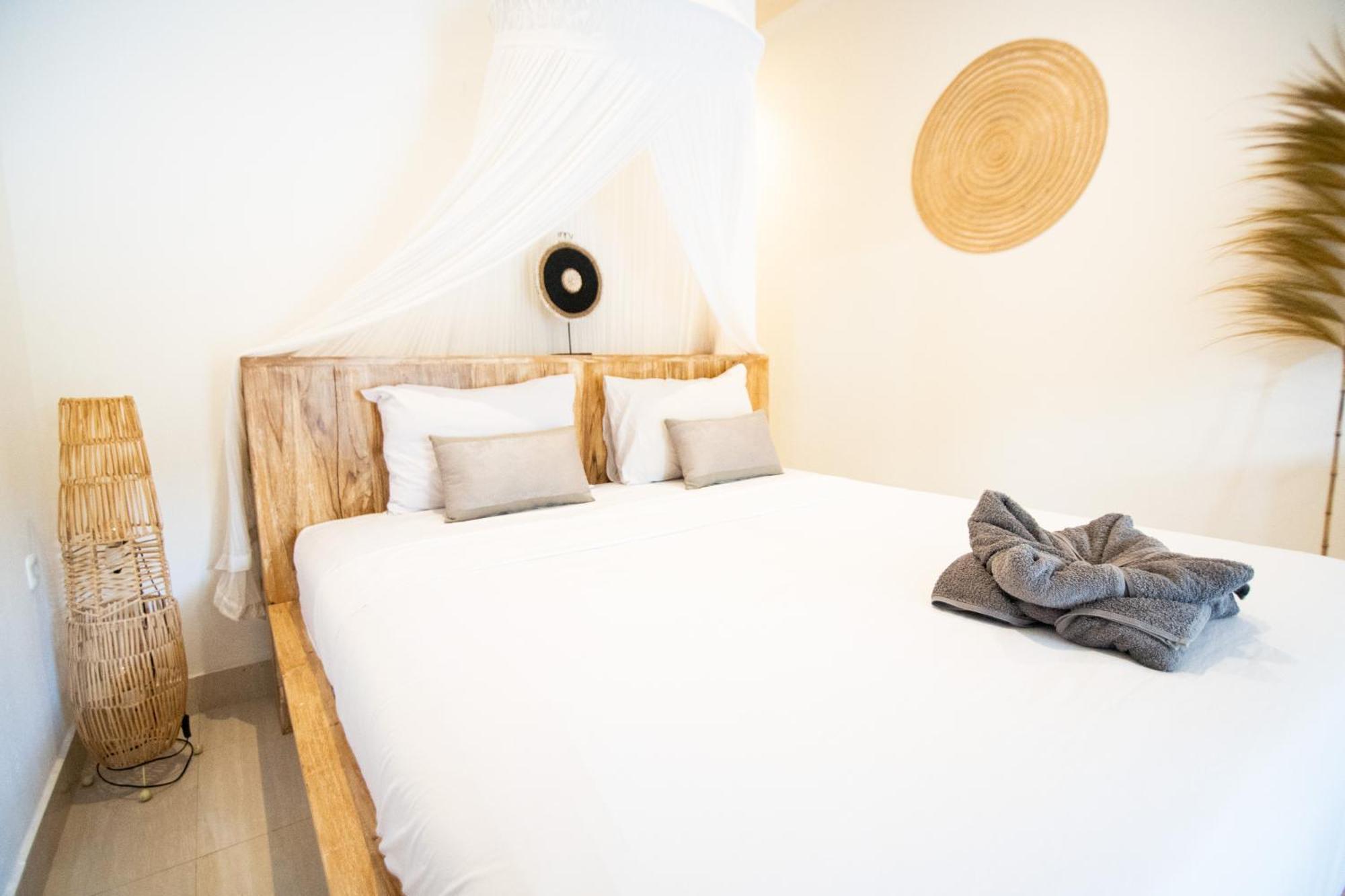 Rumah Singa - Holistic Healing Retreat Gili Air Exterior photo